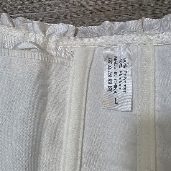 White Corset Shaper Fairycore Womans Sz Large Sexy Lingerie Fantasy - Picture 5 of 7